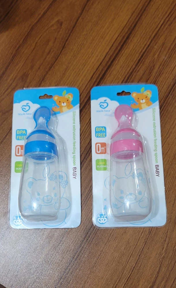 Apple Bear Silicaone Extrusion Baby Feeding Spoon