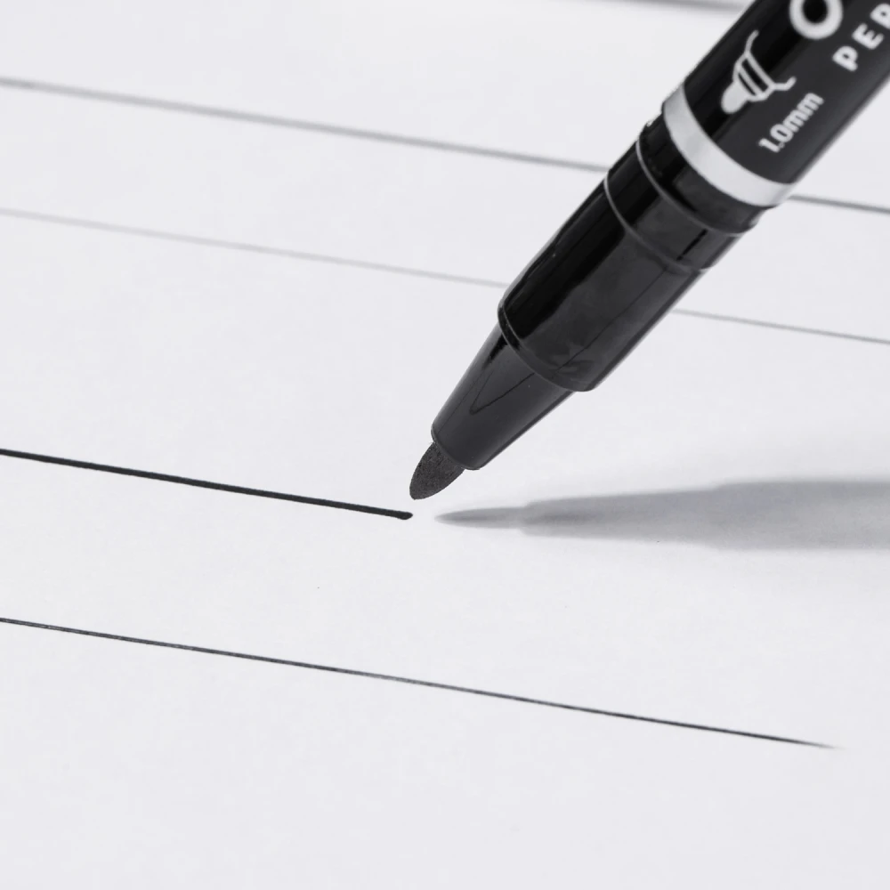 Deli U211 Permanent Marker