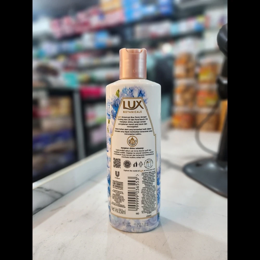 Lux Revitalized Skin Blue Peony Body Wash 250ml