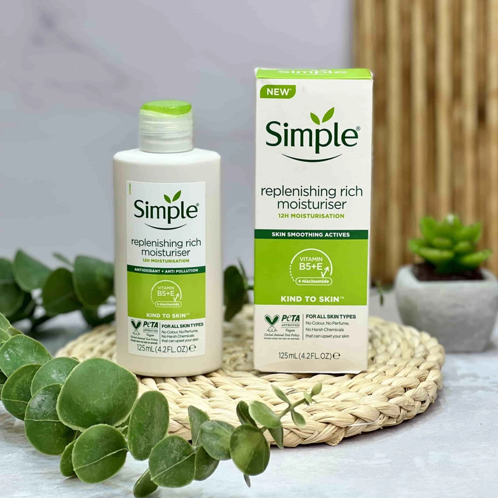 Simple Kind To Skin Replenishing Rich Moisturiser 125ml